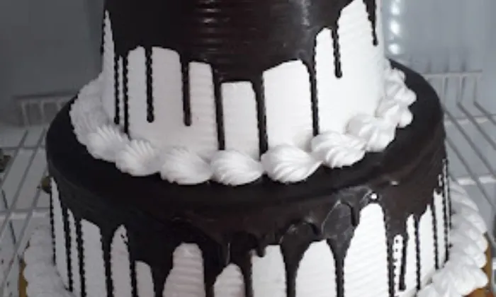 The Cake Layer  The Customized Cake Place